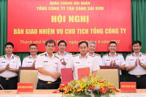 Triển khai quyết định của Bộ trưởng Bộ Quốc phòng về công tác cán bộ
