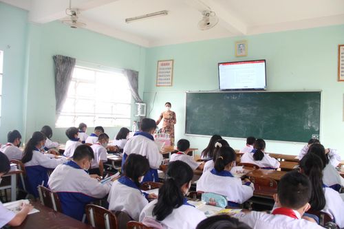 Học sinh mầm non, tiểu học tại thành phố Pleiku đến trường từ 12/4