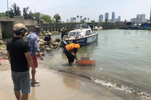 Hoảng hồn phát hiện thi thể nam thanh niên nổi trên sông Hàn
