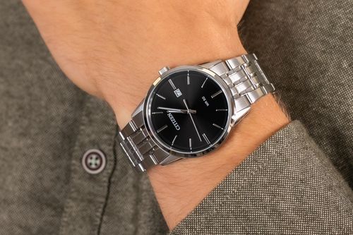 Mẫu đồng hồ nam giá dưới 200 USD
