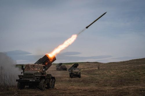 Xung đột ở Ukraine: Kiev dự báo Nga sắp 'động tay' ở điểm nóng, Mỹ không tin, HĐBA sắp nhóm họp