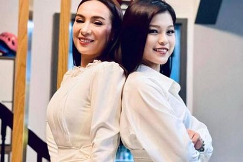 Con gái nuôi Phi Nhung bị chỉ trích khi hóa thân giọng ca 'Bậu ơi đừng khóc'