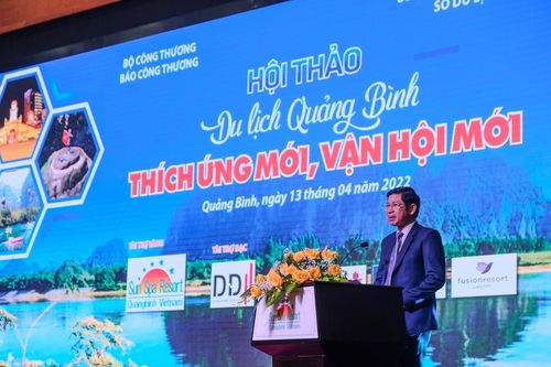 Hội thảo 'Du lịch Quảng Bình: Thích ứng mới - Vận hội mới'