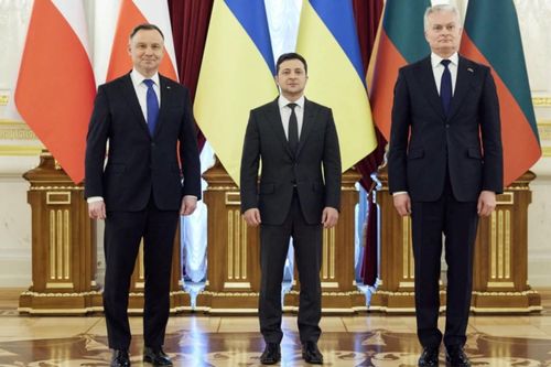 Tổng thống 4 quốc gia NATO đồng loạt thăm Ukraine