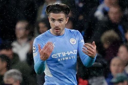 Grealish và Savic gây gổ trong đường hầm