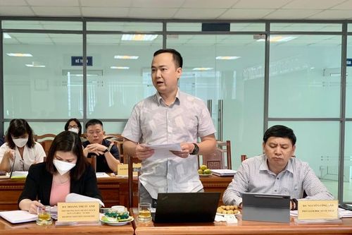 Đề xuất thực hiện đãi ngộ thỏa đáng đối với cán bộ y tế