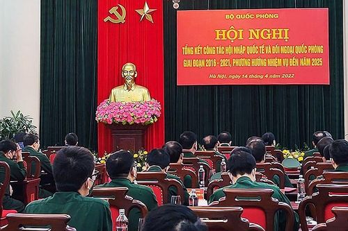 Nâng cao hiệu quả hội nhập quốc tế và đối ngoại quốc phòng
