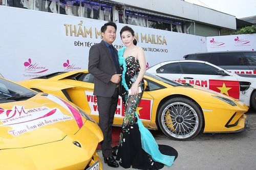 Danh tính đại gia đưa dàn xe trăm tỷ 'náo loạn' sân bay Tân Sơn Nhất