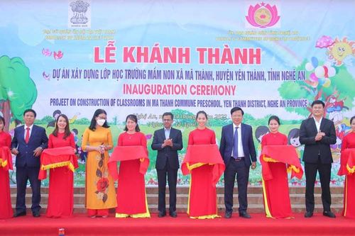 Khánh thành dự án xây dựng lớp học mầm non do Đại sứ quán Ấn Độ tài trợ