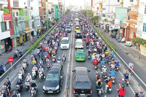 Cấp bách hạn chế xe cá nhân