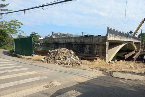 Thừa Thiên - Huế: Tái thi công cầu bắc qua sông Lợi Nông