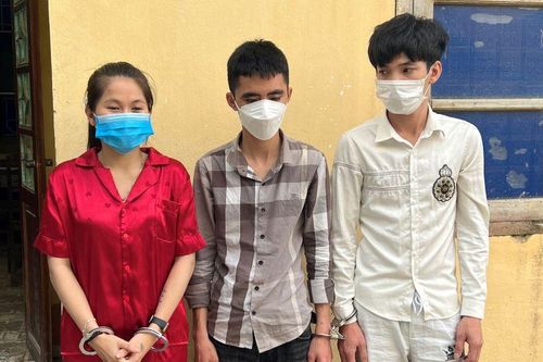 Bắt quả tang 3 đối tượng tàng trữ, mua bán ma túy