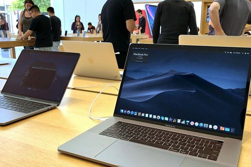 Tiêu thụ MacBook đánh cắp, một người đi tù và phải trả 2,8 triệu USD