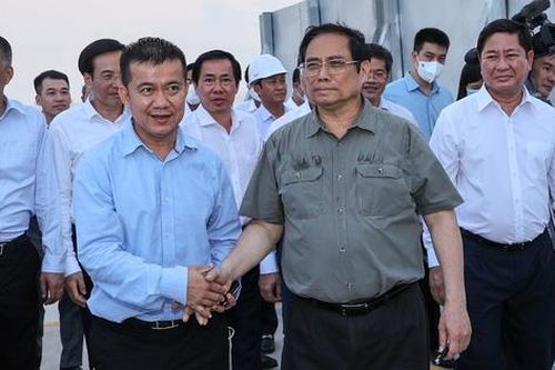 Thủ tướng khảo sát một số công trình, dự án lớn tại Ninh Thuận