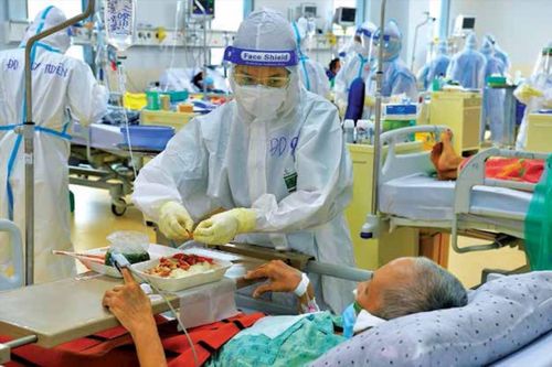 Người 'ghi chép' đại dịch COVID-19 bằng hình ảnh