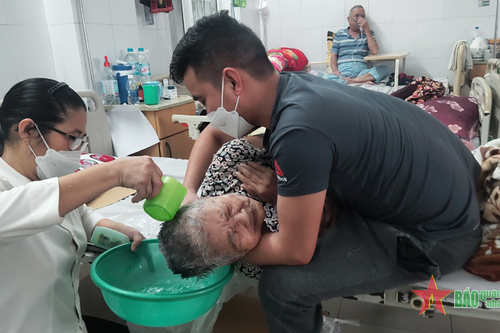 Lòng nhân ái của Đặng Đình Lành