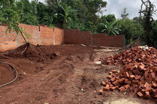 Không ngăn chặn tình trạng xây dựng trái phép, chủ tịch xã và cấp phó bị kỷ luật