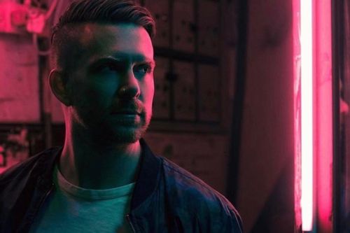 Nhan sắc đỉnh cao của DJ Justin James khiến fan-girl 'u mê'