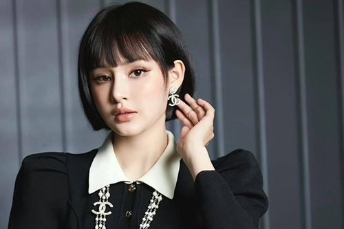 Cơ hội nào cho Hiền Hồ tái xuất showbiz sau khi công khai xin lỗi vì ồn ào 'anh em nương tựa'?