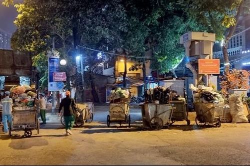 Người dân kêu trời vì điểm tập kết rác thải bất hợp lý