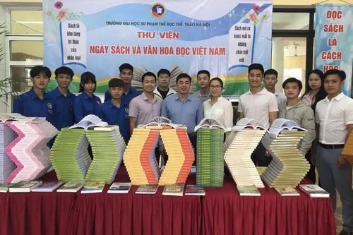 Trường ĐH Sư phạm Thể dục thể thao tổ chức 'Ngày sách và Văn hóa đọc Việt Nam' năm 2022