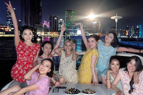 'Chán quần là áo lượt', bộ ba Cao Thái Hà - Băng Di - Quỳnh Thư diện đồ bộ quẩy trên du thuyền bạc tỷ