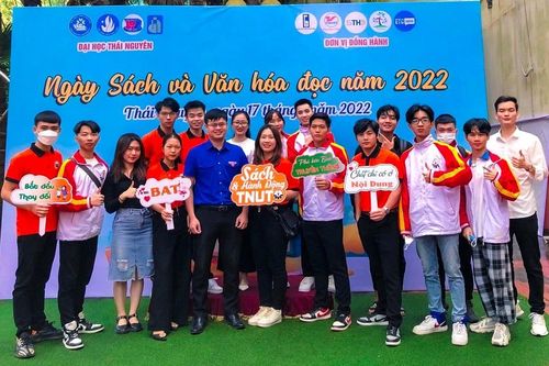 Lan tỏa văn hóa đọc trong sinh viên
