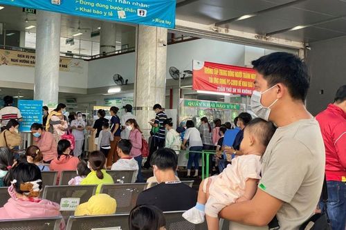 Cả nước thêm 12.029 ca Covid-19, đã tiêm 127.000 liều vắc xin cho trẻ 5-11 tuổi