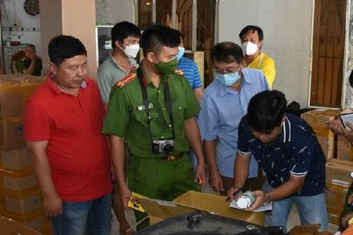 Bắt quả tang đối tượng sản xuất, buôn bán thuốc tân dược giả