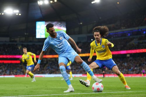 Thắng đậm Brighton, Man City đòi lại ngôi đầu bảng Ngoại Hạng Anh