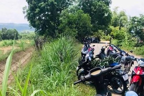 Người đàn ông chết bên đường, nghi sốc ma túy