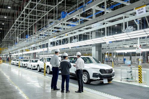Nghiên cứu chiến lược mới cho ngành công nghiệp ô tô Việt Nam