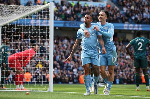 Man City vững ngôi đầu sau chiến thắng 5-1