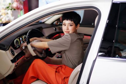 Cơ hội mới để Hiền Hồ và siêu xe 13 tỷ khởi nghiệp lại từ đầu
