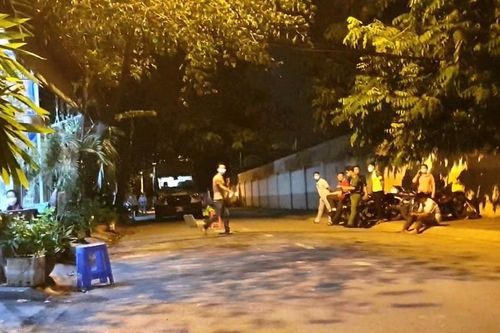 Công an vận động đầu thú, nghi phạm giết người cắt cổ tự tử trong nhà nghỉ