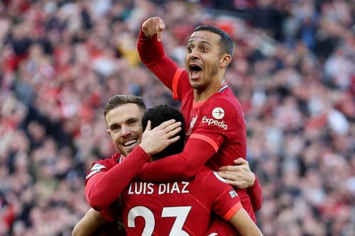 Liverpool bám đuổi quyết liệt Man City trong cuộc đua vô địch