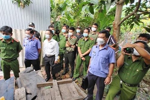 Kiểm sát thực nghiệm hiện trường vụ án dùng đá mài dao đánh chết bạn nhậu