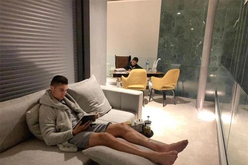 Bên trong biệt thự xa hoa trị giá 6,5 triệu USD của Cristiano Ronaldo