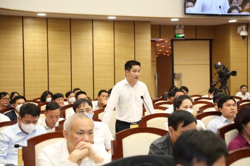 Hà Nội: Dự án trung tâm văn hóa biến thành sân bóng, điểm rửa xe, lãnh đạo quận nói gì?