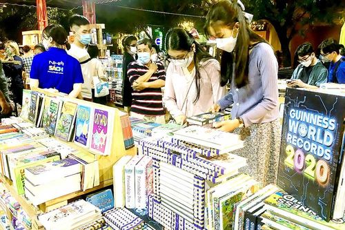 Ngày Sách và Văn hóa đọc Việt Nam lần 1 tại TPHCM: Doanh thu hơn 5,6 tỷ đồng
