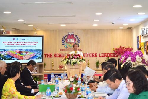 Bộ trưởng Nguyễn Kim Sơn: Tạo điều kiện tối đa để hệ thống giáo dục công và tư phát triển tốt đẹp