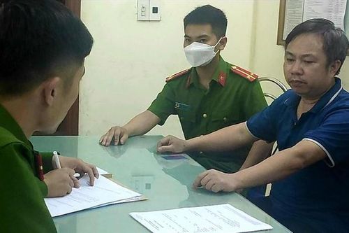 Tự nhận 'chạy' làm sổ đỏ để chiếm đoạt 500 triệu đồng