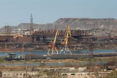 Ukraine muốn mở vòng đàm phán 'đặc biệt' với Nga cạnh tường nhà máy Azovstal