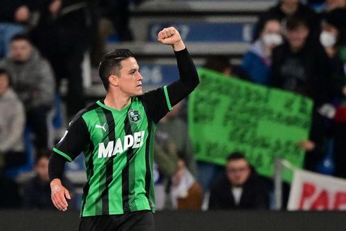 Tiền đạo sinh năm 2000 lập kỷ lục tại Serie A
