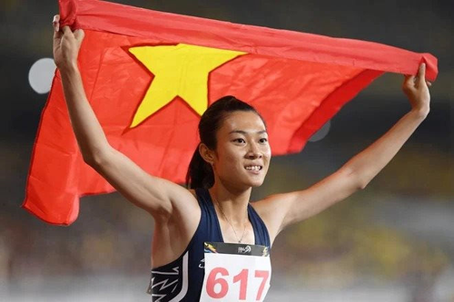 'Nữ hoàng tốc độ' Lê Tú Chinh không dự SEA Games 31