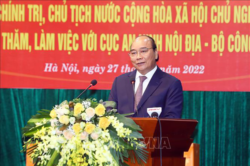 Chủ tịch nước Nguyễn Xuân Phúc thăm, làm việc với Cục An ninh nội địa
