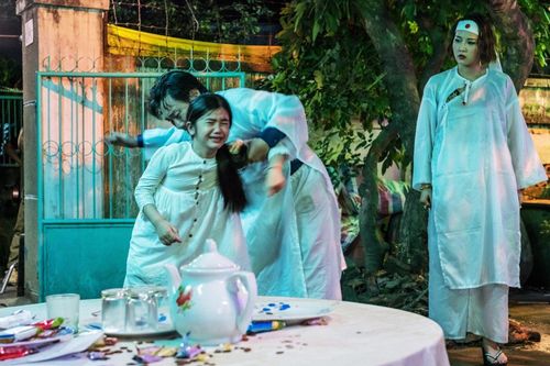 Ðêm tối rực rỡ ăn khách: Hiện tượng lạ của dòng phim độc lập