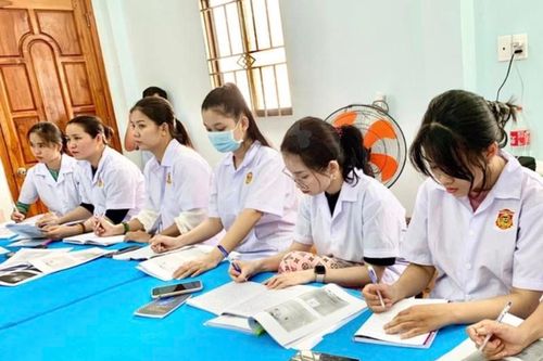 Kiến nghị dừng dạy chương trình THPT trong cơ sở giáo dục nghề nghiệp