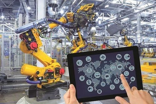 Thủ tướng lưu ý việc đầu tư cho chuyển đổi số phải có trọng tâm, trọng điểm
