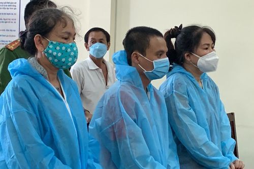 Tòa trả hồ sơ vụ vợ thượng tá biên phòng chứa hàng lậu